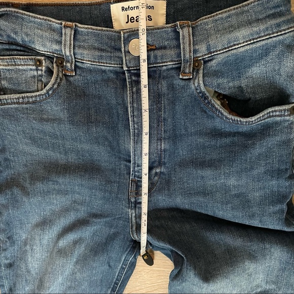 Lot of 2 Pairs Reformation Skinny Jeans Blue and Black size 26 - Picture 6 of 14